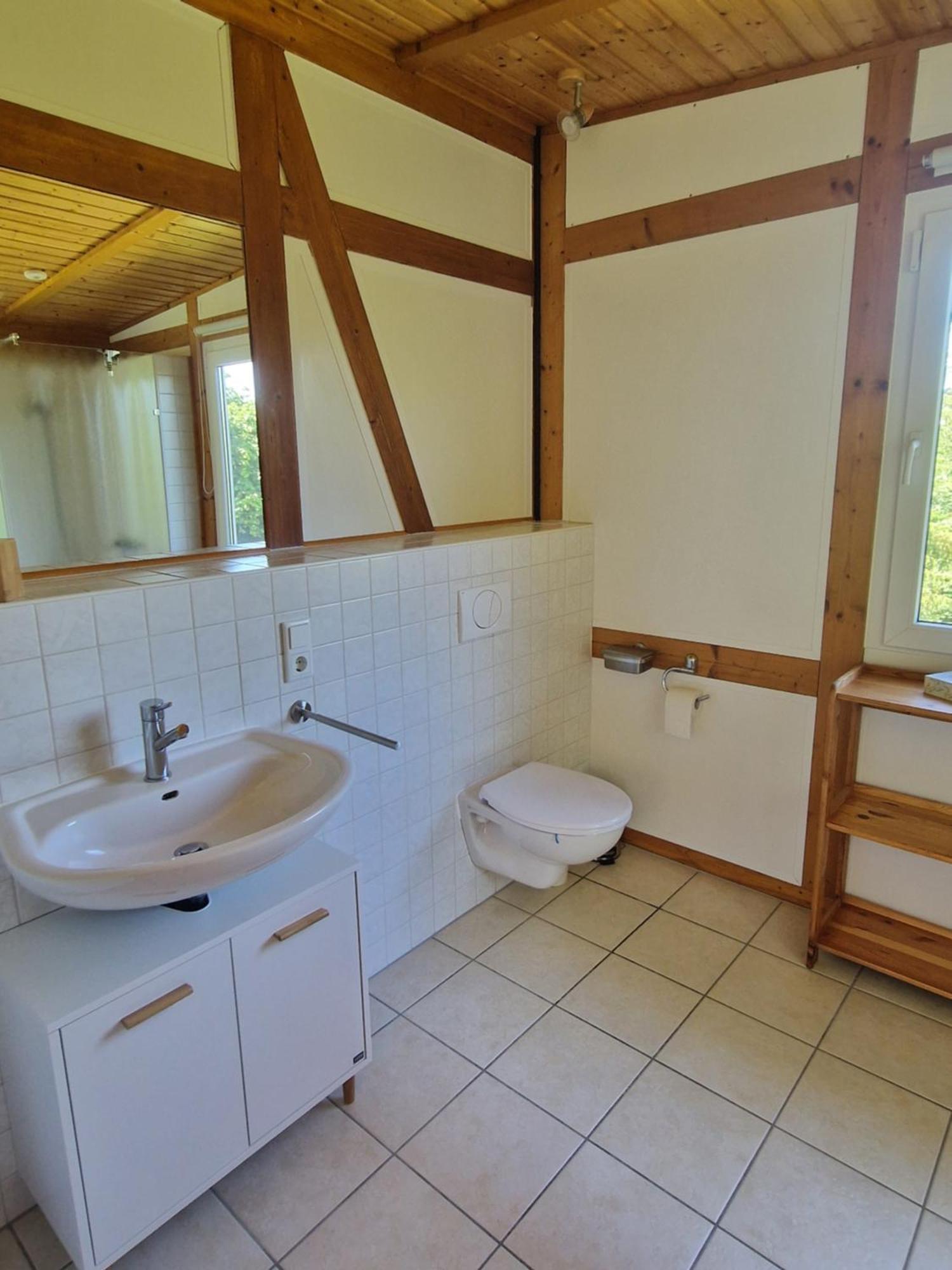 Ferienhaus Berghausen Am Hennesee Мешеде Екстериор снимка
